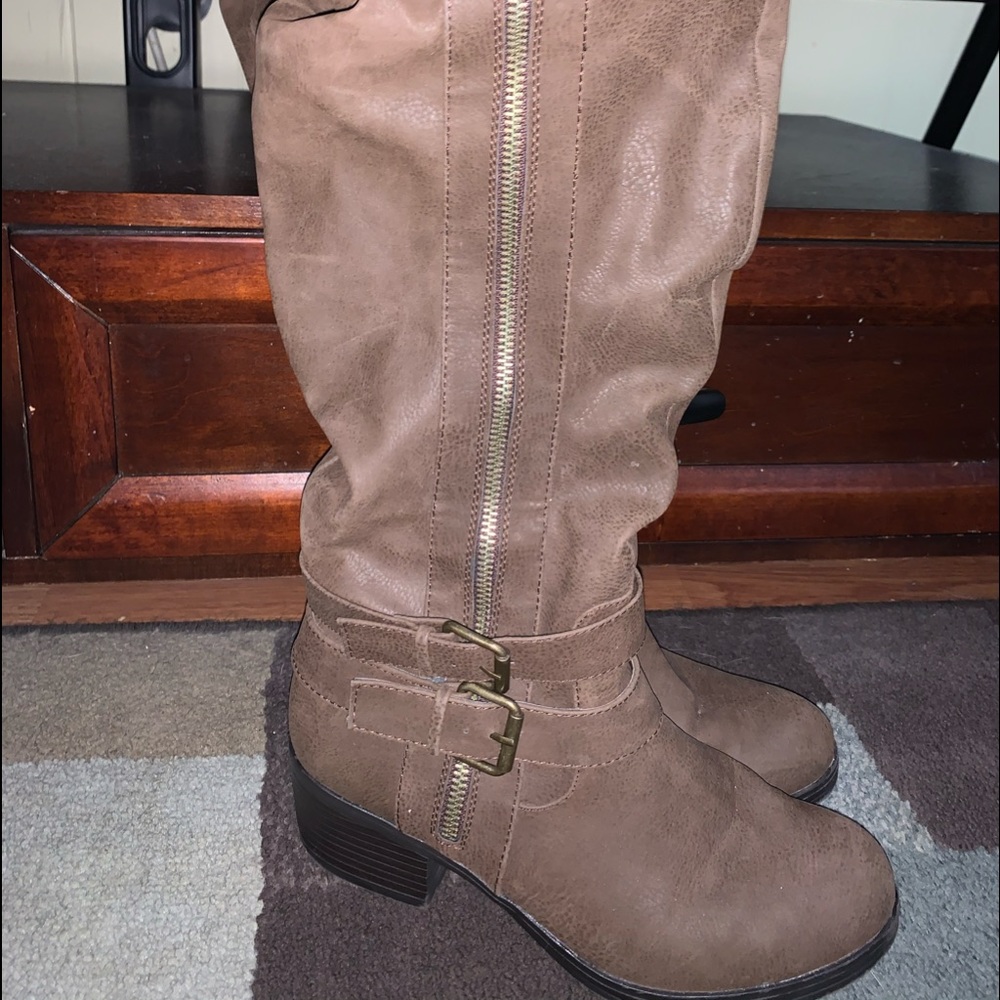 knee high boots